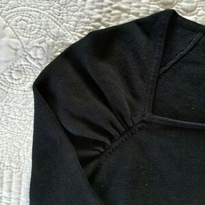 🍁 Ann Taylor Petites Black 3/4 Sleeve Knit Top 🍁